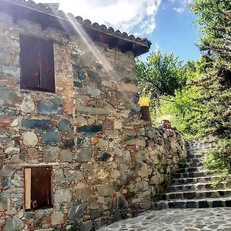 Madari Hills Health Retreat Nyaraló